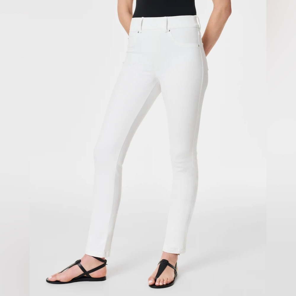 NWT Spanx Straight Leg Jean